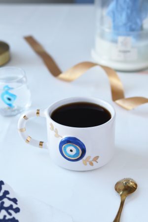 El Yapımı Nazar Figürlü 24K Altın Dekorlu Seramik Mug 200ml