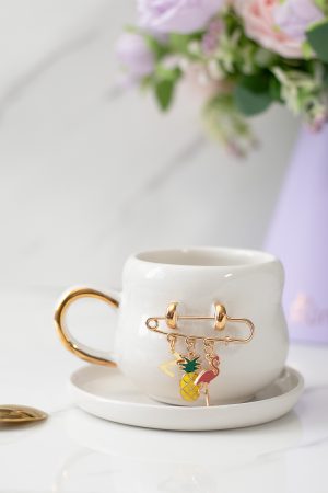 Kişiselleştirilmiş Harf Charm Detaylı 24K Altın Dekorlu El Yapımı Seramik Kupa 200ml (Harf Değişir)